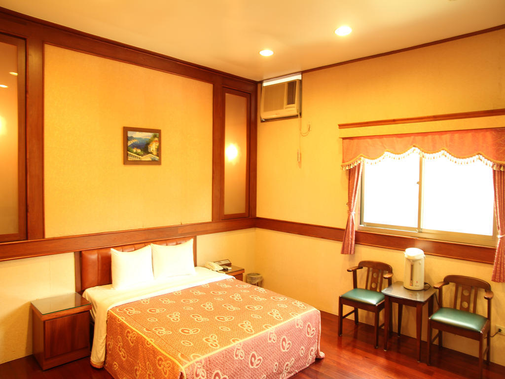 Fukun 5 Motel Jiaoxi Zimmer foto